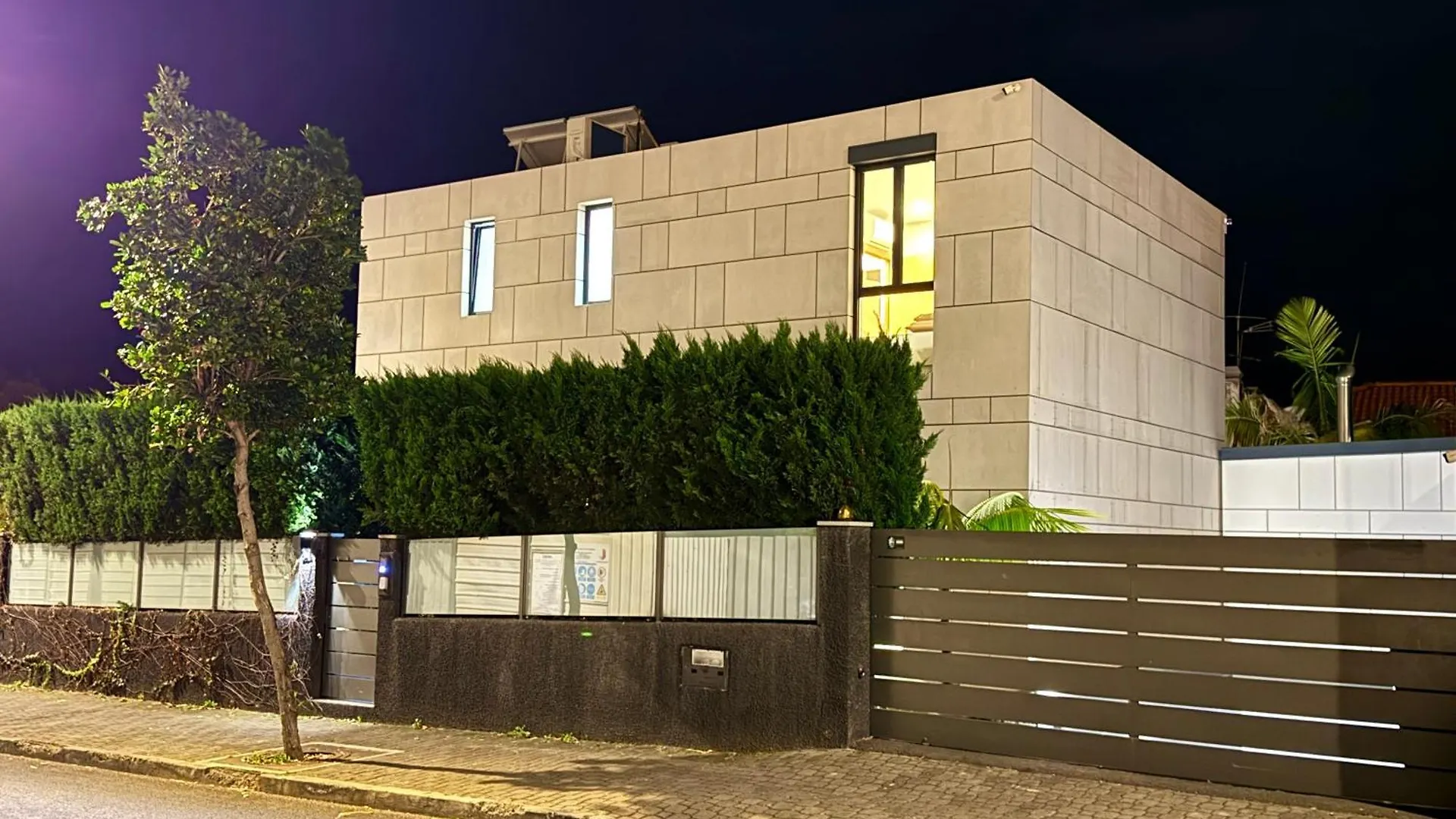 フンシャル Square Houseヴィラ